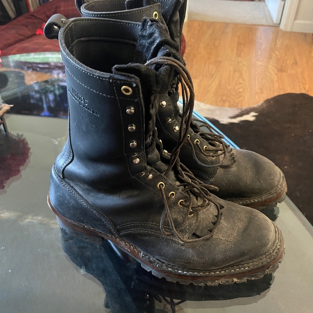 Whites Smokejumpers